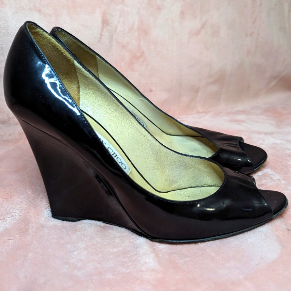 Jimmy Choo Patent Leather Baxen Peep Toe Wedges Sz 38 or 8US